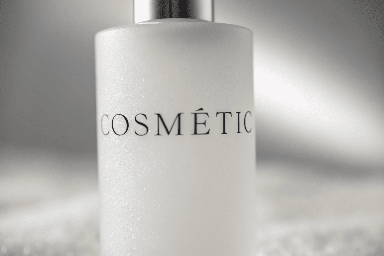 Simple eco-friendly cosmetic jar design with natural tones